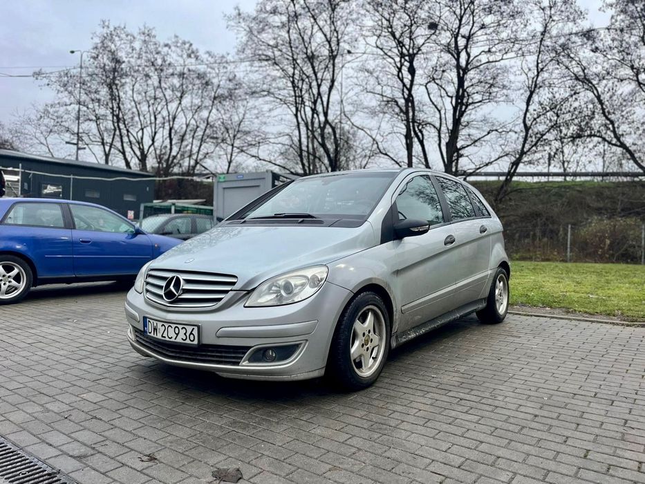 Mercedes-Benz Klasa B 2.0 CDI**110KM**Automat**A/C**Elektryka**ALU 16**Skóry**Grzane Fotele