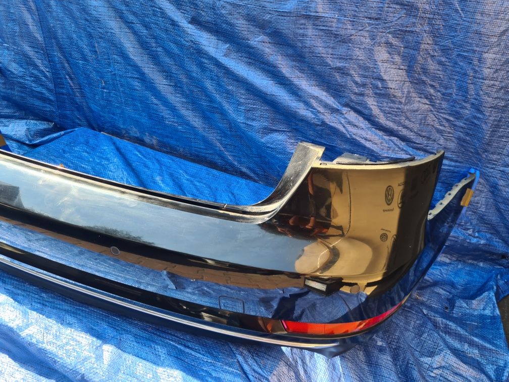 ZDERZAK tylny kompletny pdc AUDI A4 B9 8W SEDAN oryginał tył LY9T