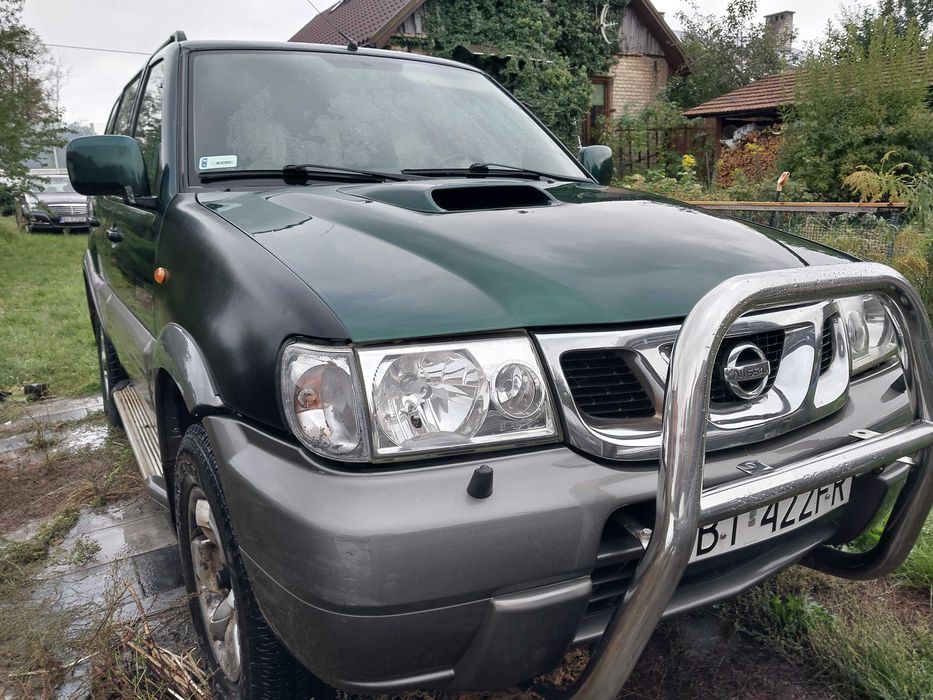 Nissan Terrano II 2002r 2953ccm diesel 229000km ZIELONO-CZARNY