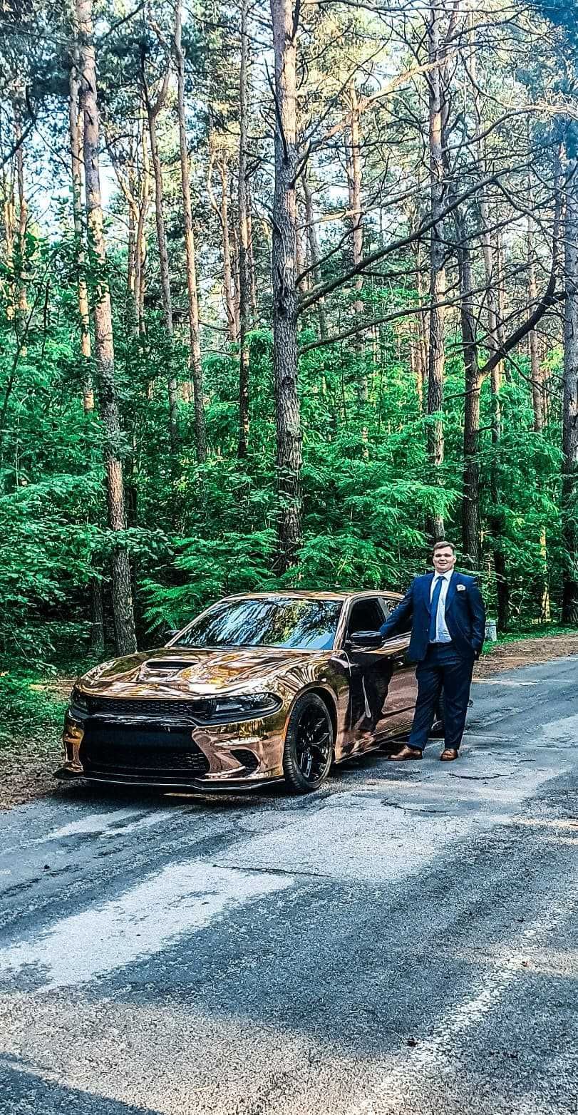 Wynajem Samochód do ślubu Corvetta Złoty Mustang Maserati Mercedes