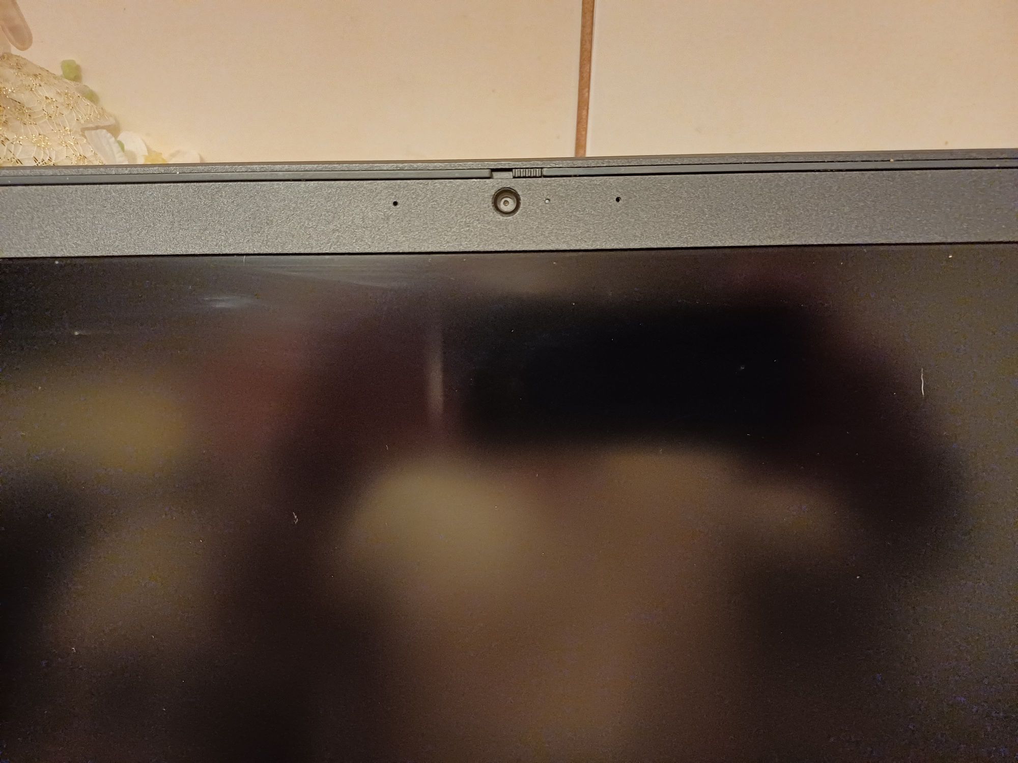 Laptop  Lenovo jak nowy     okazja   ,nowa cena