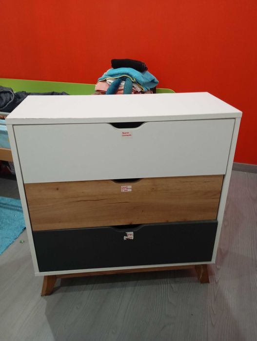 Cómoda Criança usada