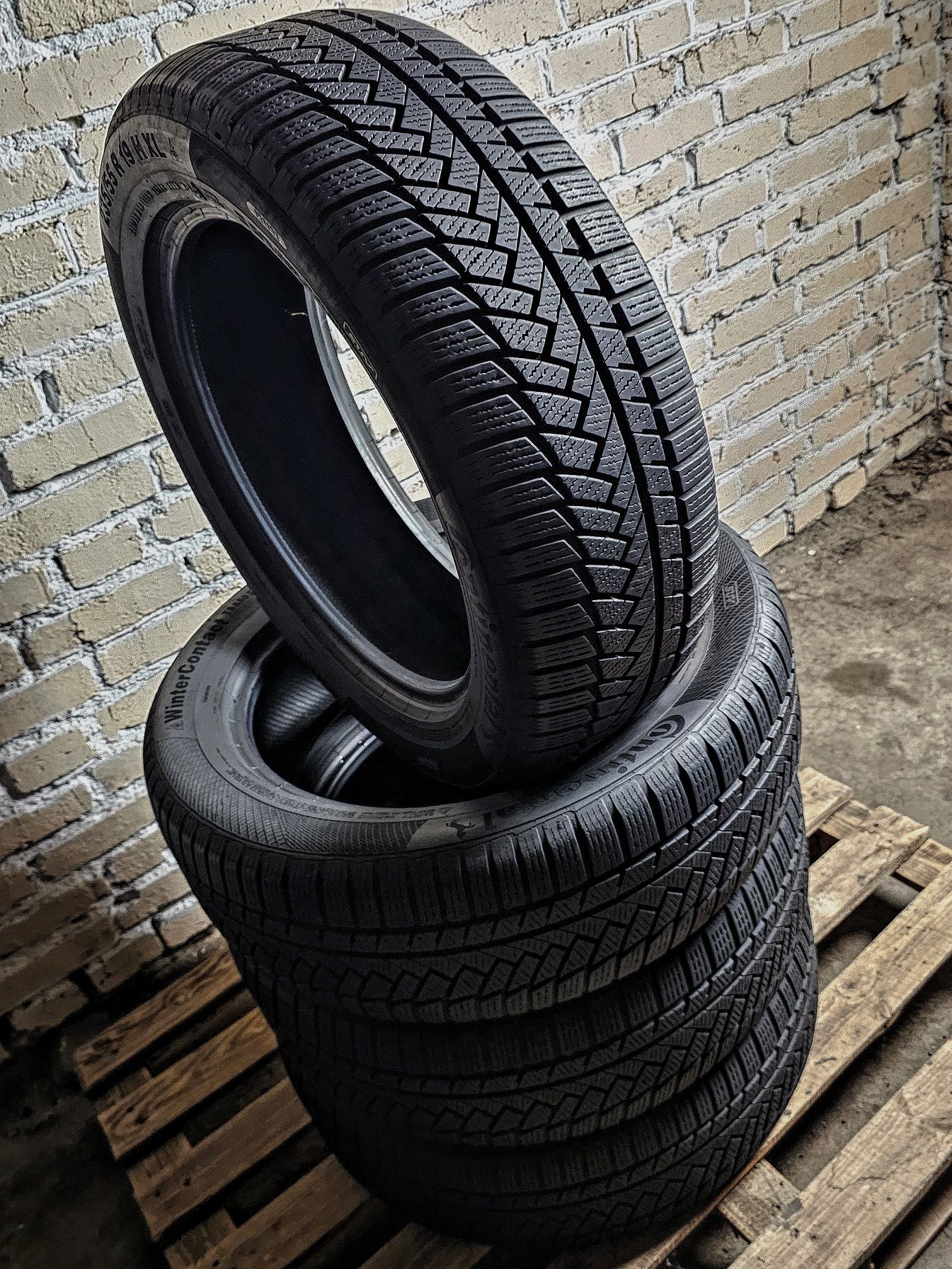 Зимові 235/55r19 Continental | 2023 | 7.5mm | Преміум шини | Ідеальні