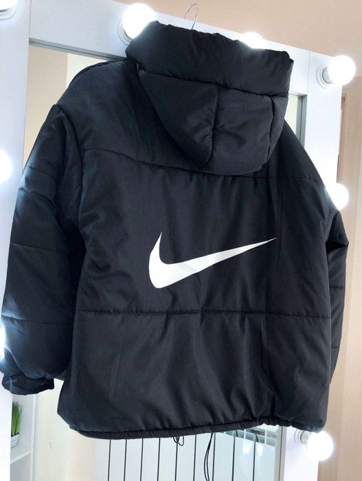 Жіноча куртка Nike, Теплий пуховик найк, Куртка nike з капюшоном