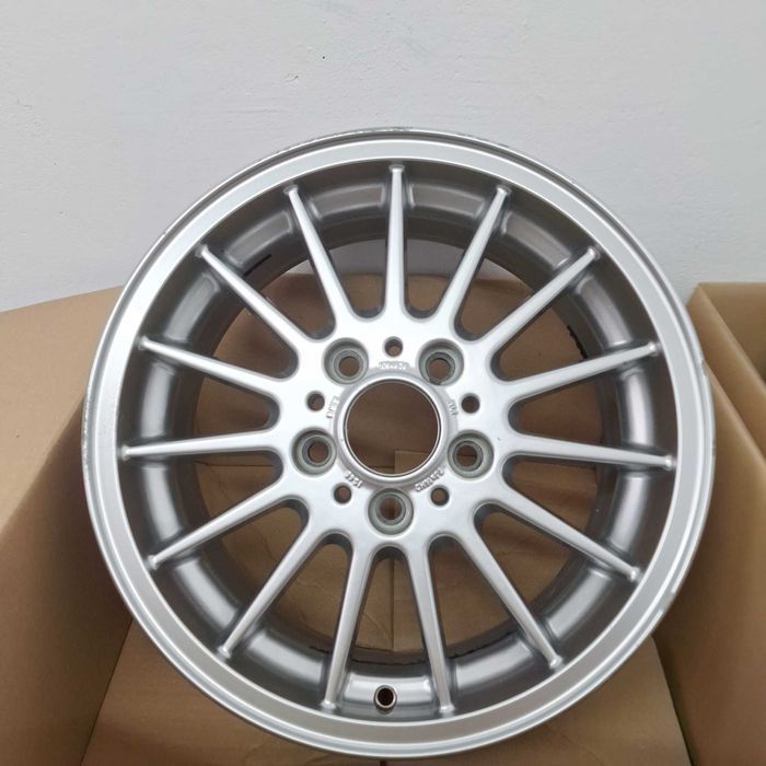 Oryginalne Felgi aluminiowe 16'' BMW E36 E46 5x120 7J ET46 FA0136