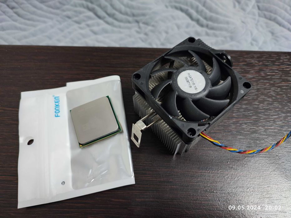 Процесор AMD Phenom II X2 560 3.3GHz(HDZ560WFGMBOX) sAM3 Black Edition