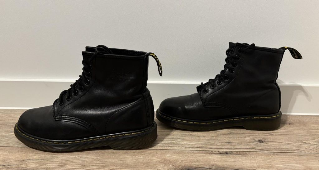 Dr. Martens 1460 skórzane glany uniseks 40
Rozmiar 40
Wkładka:25.5cm
k