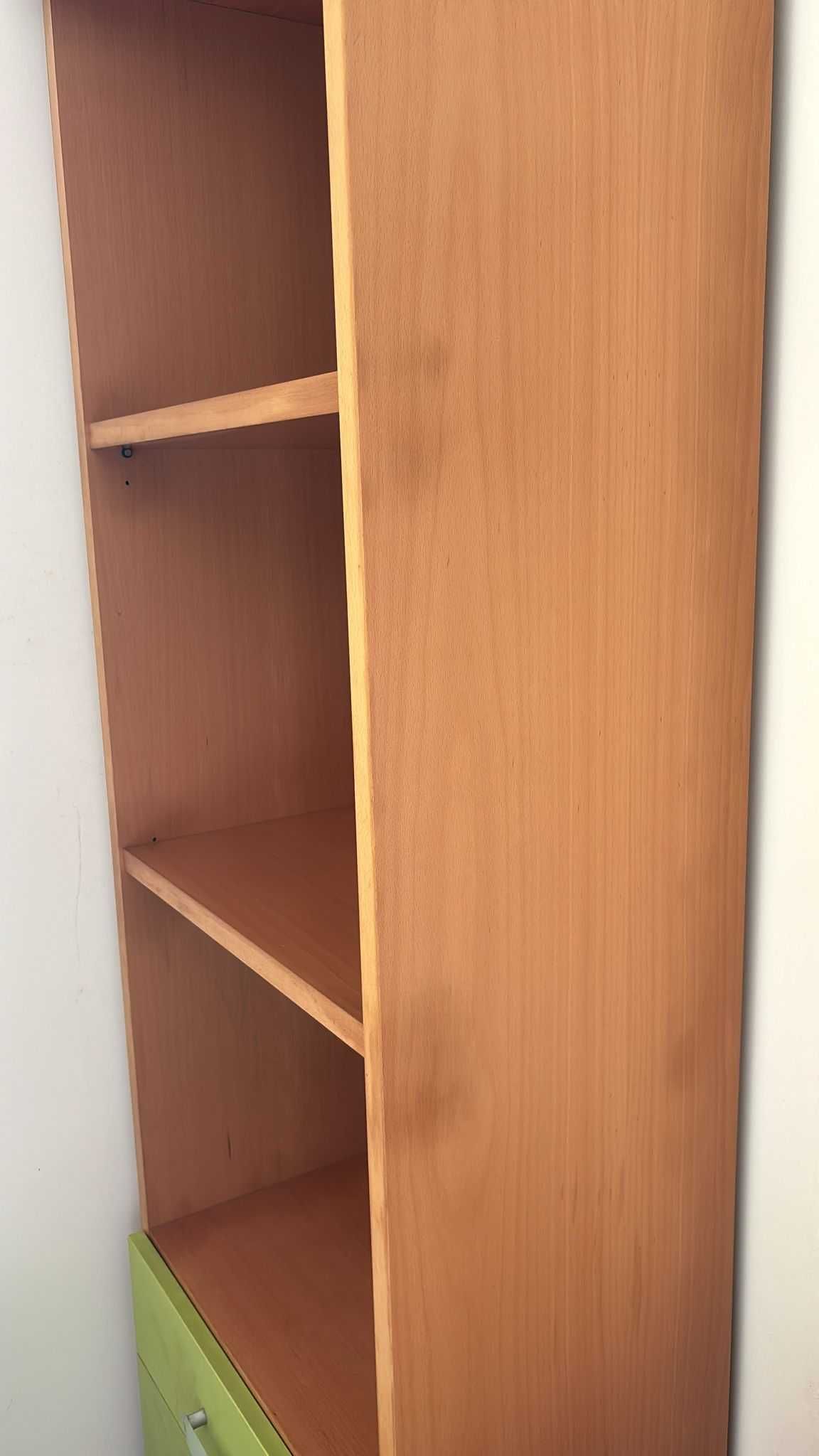 Móvel quarto c/ 3 gavetas
