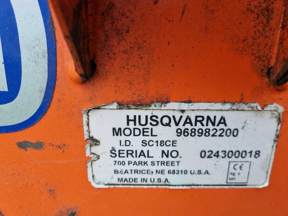HUSQVARNA SC18CE  maszyna do zdejmowania darni