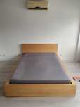 Vendo cama king com colchão incluido