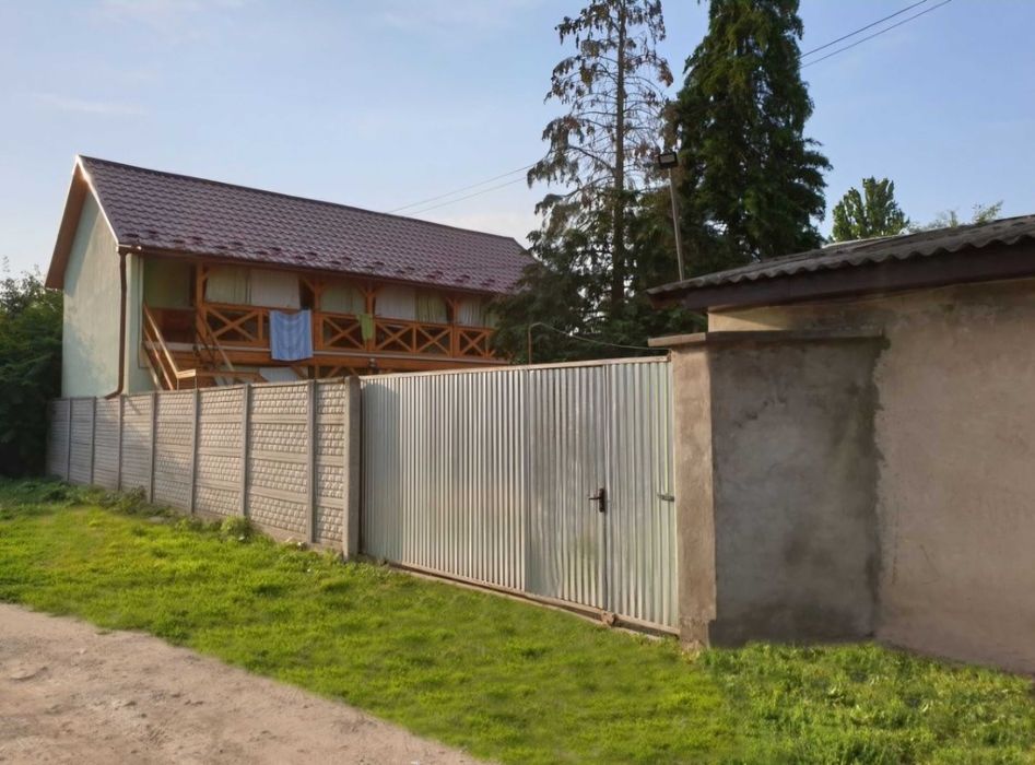 Подобова оренда номерів-кімнат в м. Берегово.