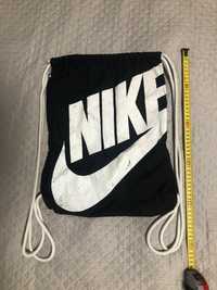 Рюкзак для тренування Nike Heritage Gymsack Black