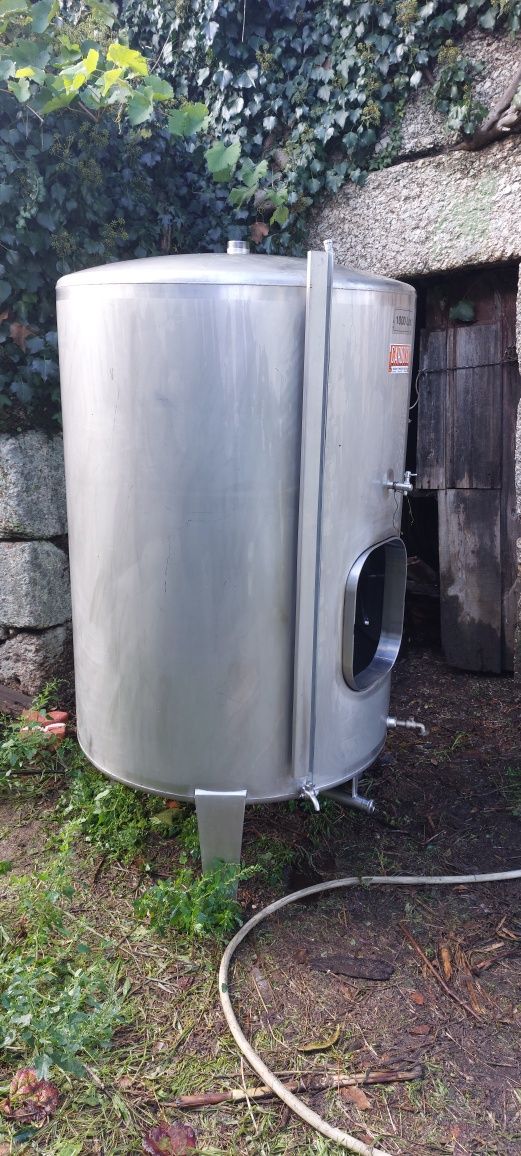 Vendo cuba 1000l litros