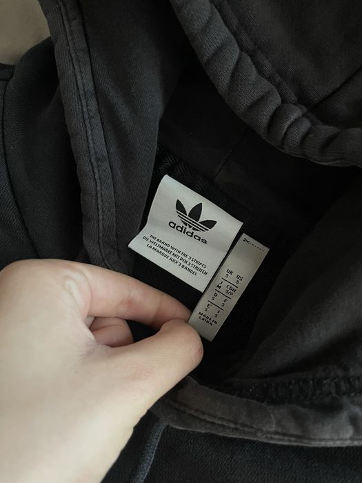 Оригінальне худі adidas