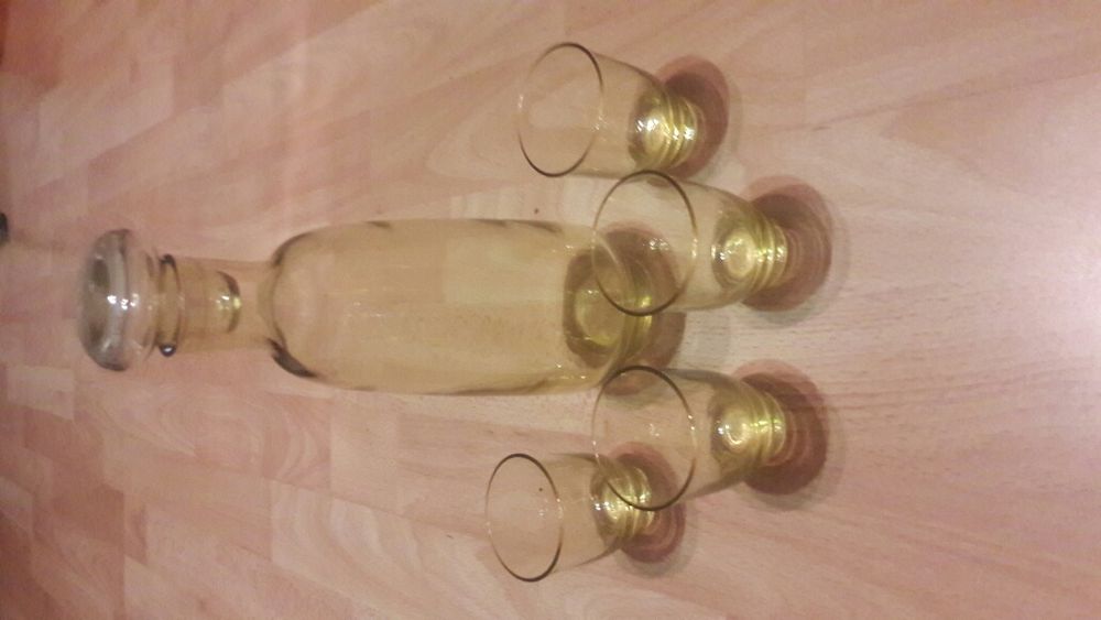 Наборчик посуды из цветного стекла