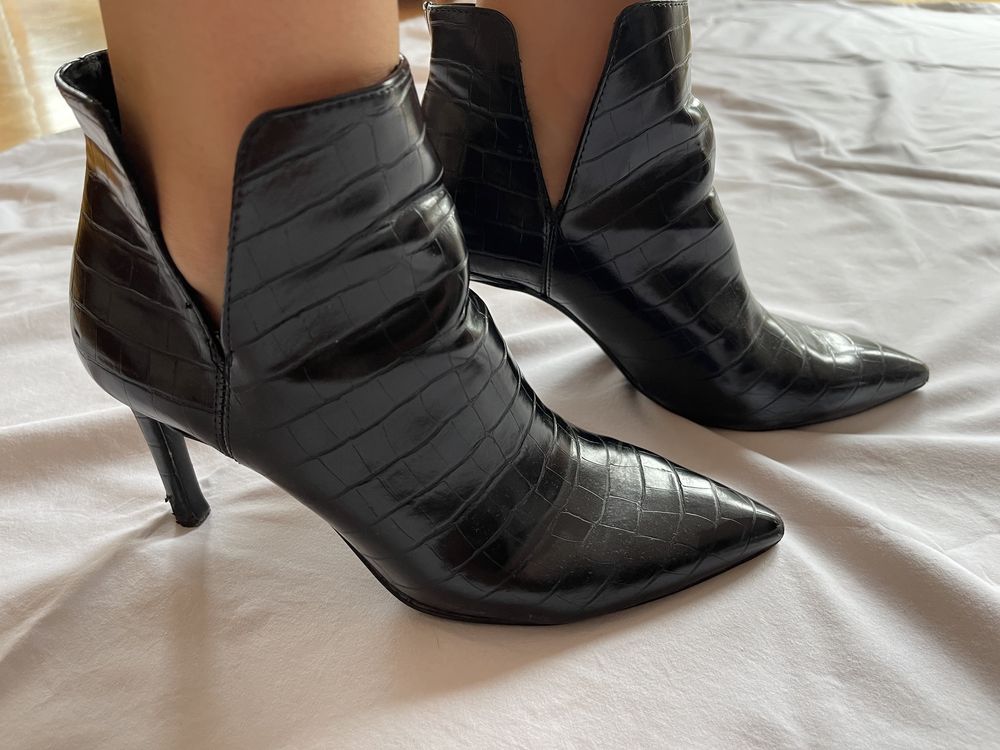 Botki obcas czarne stradivarius 38