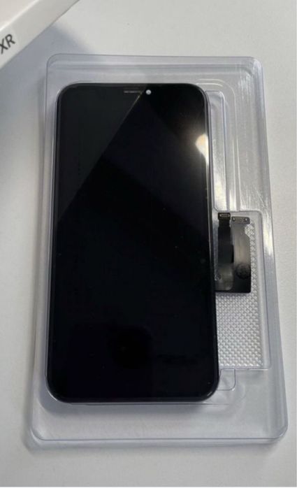 Комплектуючі Екран дисплей IPhone XR