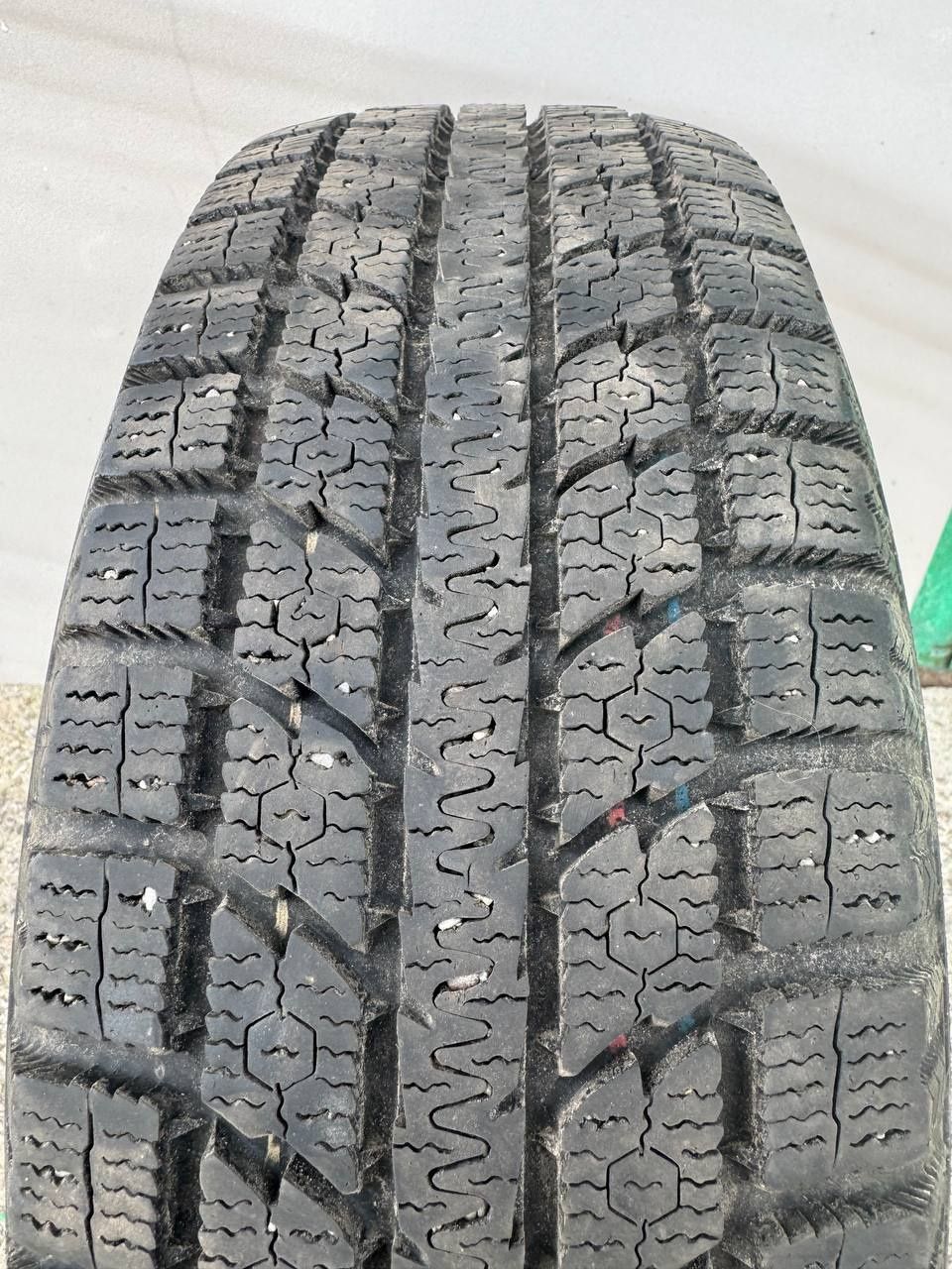 Продам шини зима TOYO Observe GSi-5 185/65R14 86Q Японія, комплект.