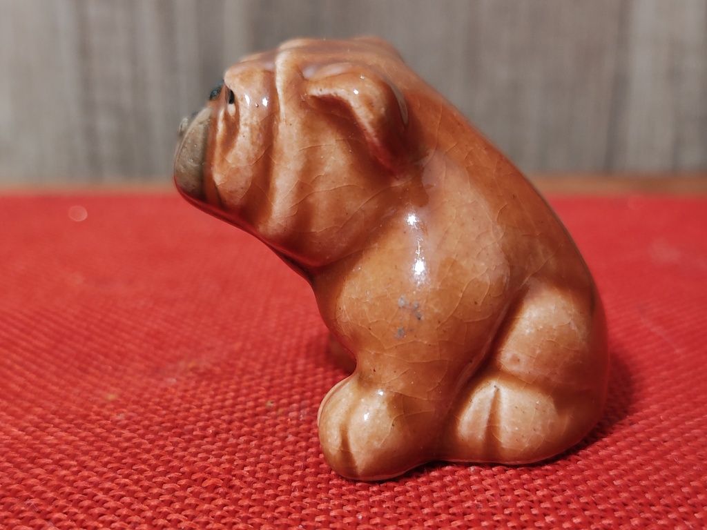Figurka kolekcjonerska buldog, PRL, Kuka Wojciech Rydz