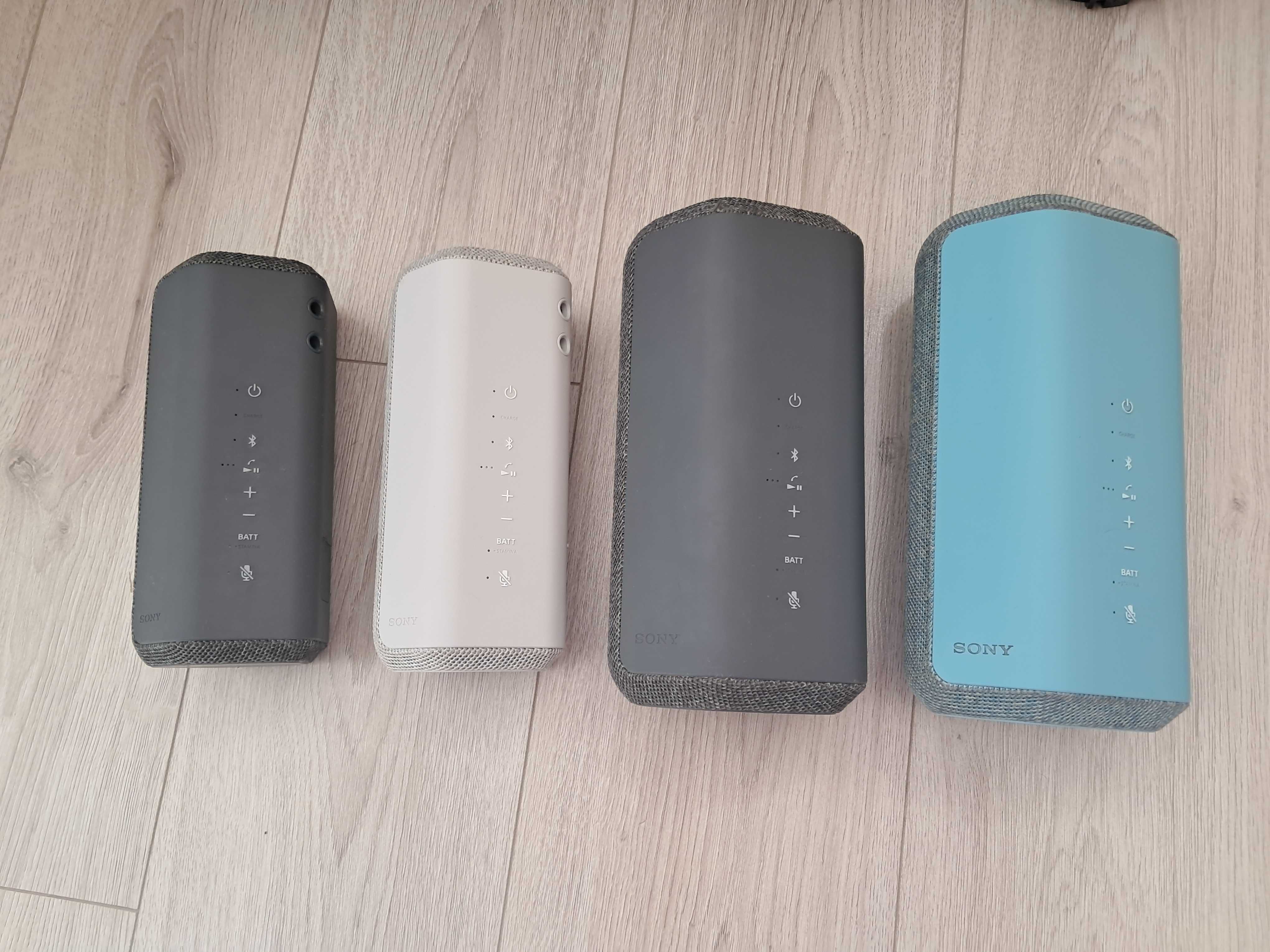 Лот з неробочих Sony XG300, XE300 i XE200