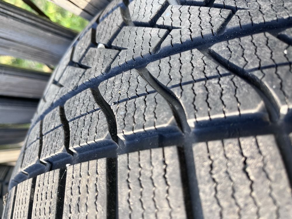 Opony zimowe Goodride zupersnow z 507 po jednbyn sezonie
