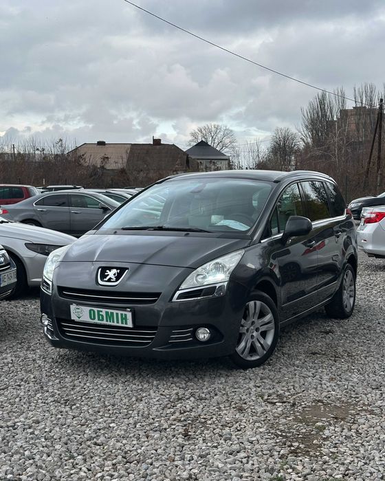 Продам Peugeot 5008 2010 рік можлива розстрочка,кредит,обмін!