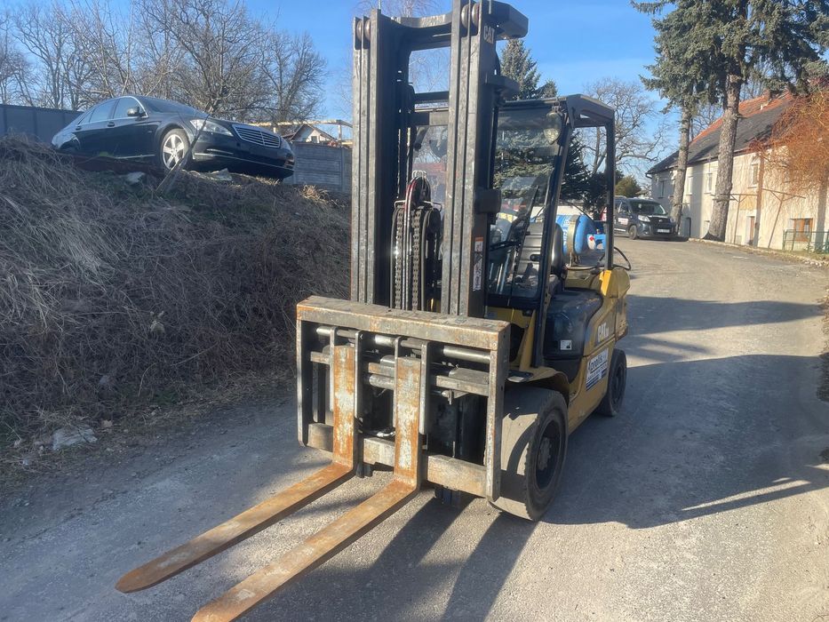 Caterpillar GP30N  Caterpillar cat GP30N gaz 3 tony triplex przesow pozycjoner