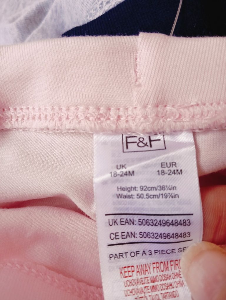 3 pary krótkie spodenki, spodenki dziewczęce, szorty, kolarki, 18-24 m