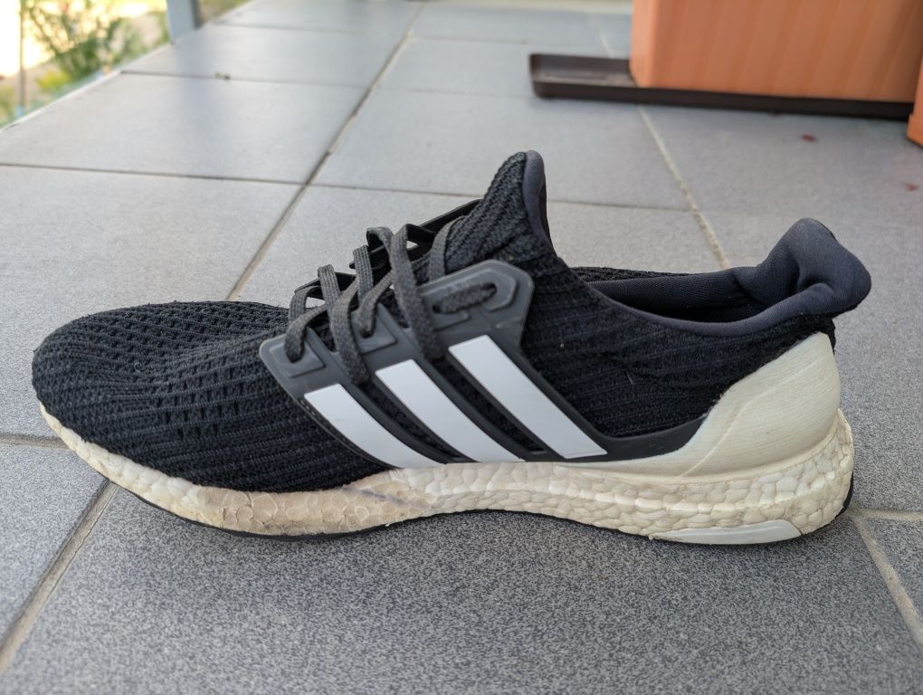 Buty Adidas Ultra Boost 4.0 Show Your Stripes Black [AQ007l62] 45 1/3