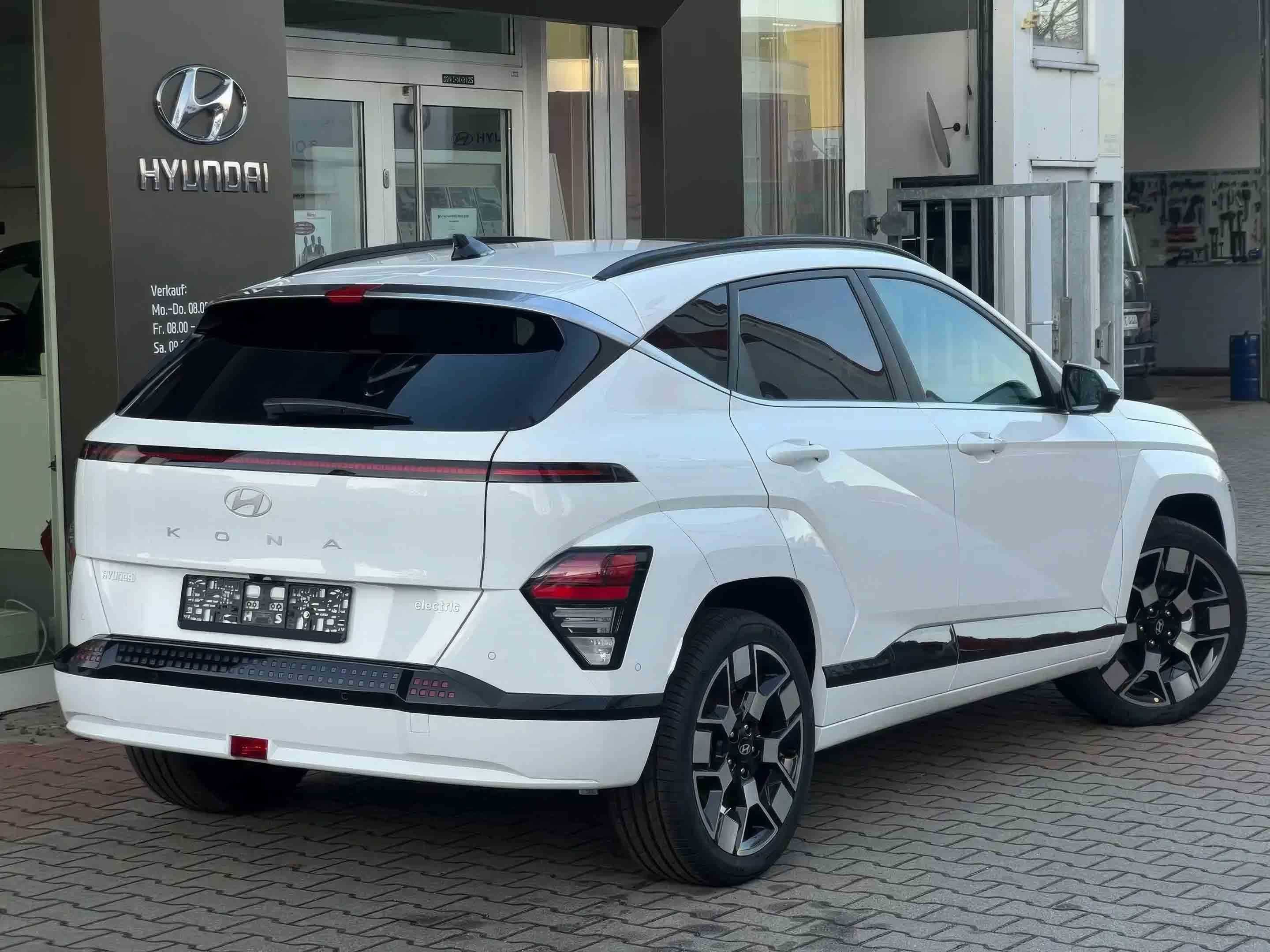 2025 Hyundai KONA