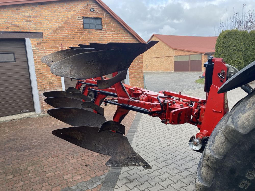 Pług obrotowy Overum Massey Ferguson 4 skibowy