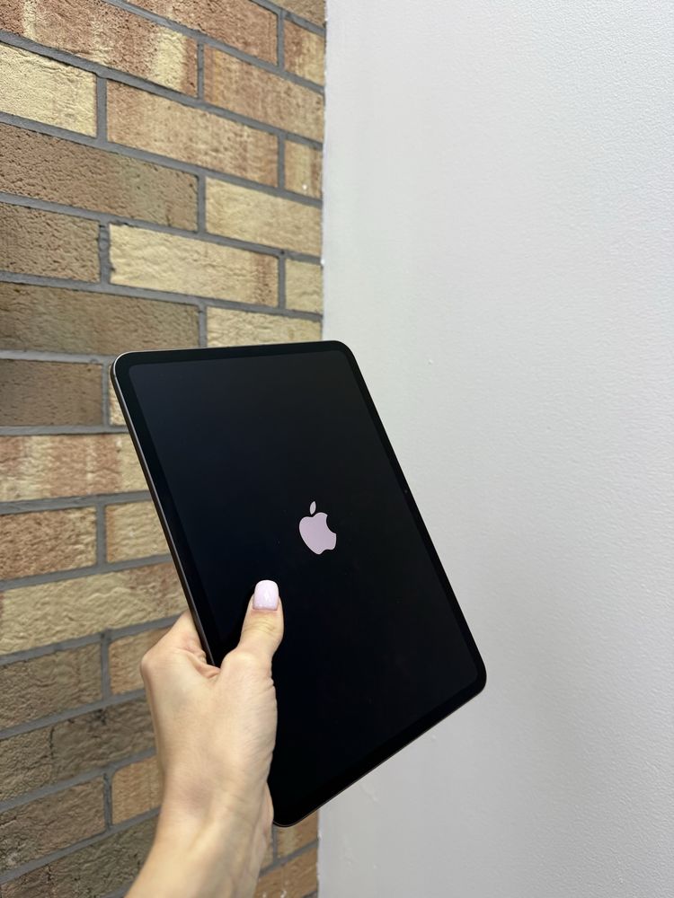 New ipad pro 11 M4 chip 256Gb. (Wifi + LTE) mdm
