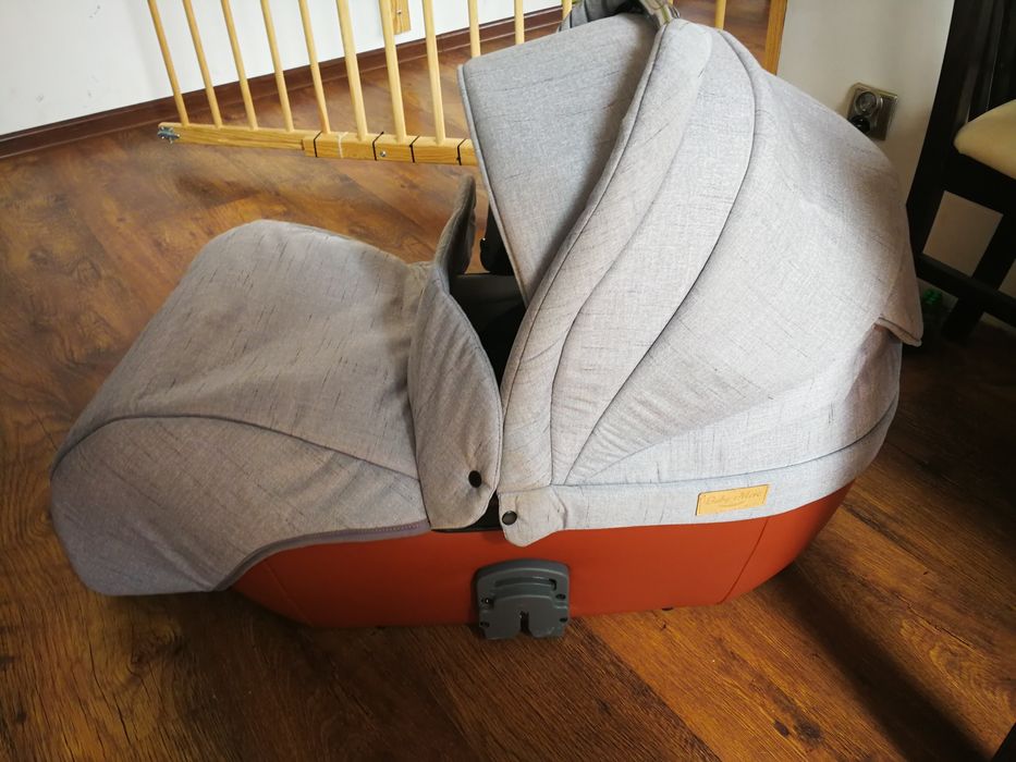 Wozek bebello baby merc z FOTELIKiEM