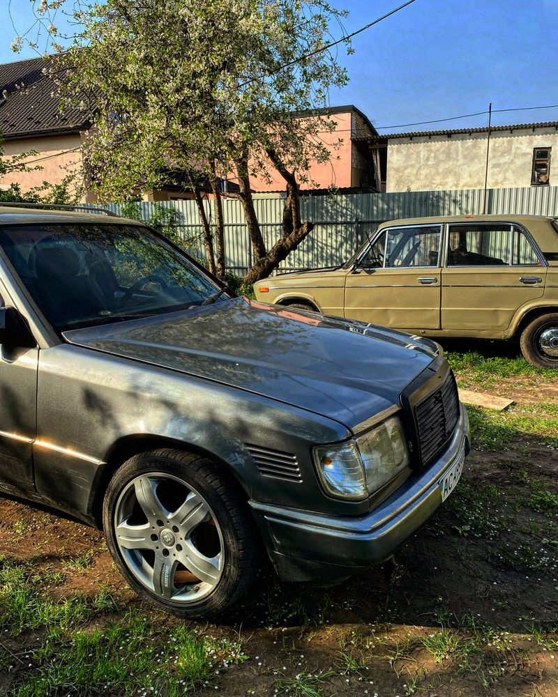 Mercedes w124 230te