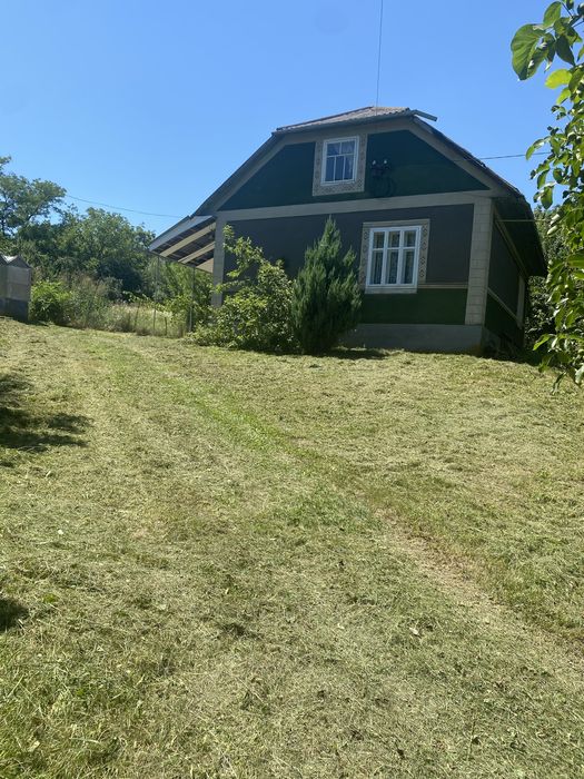 Продається будинок в с. Білівці Дністровського р-ну, Чернівецької обл.