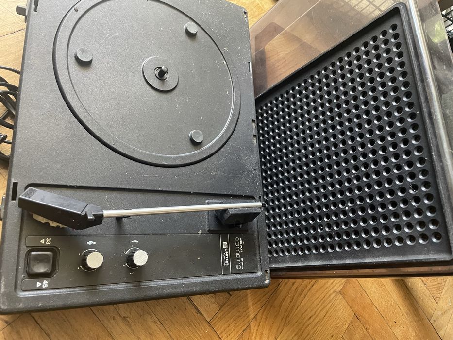 Gramofon unitra camping uszkodzony