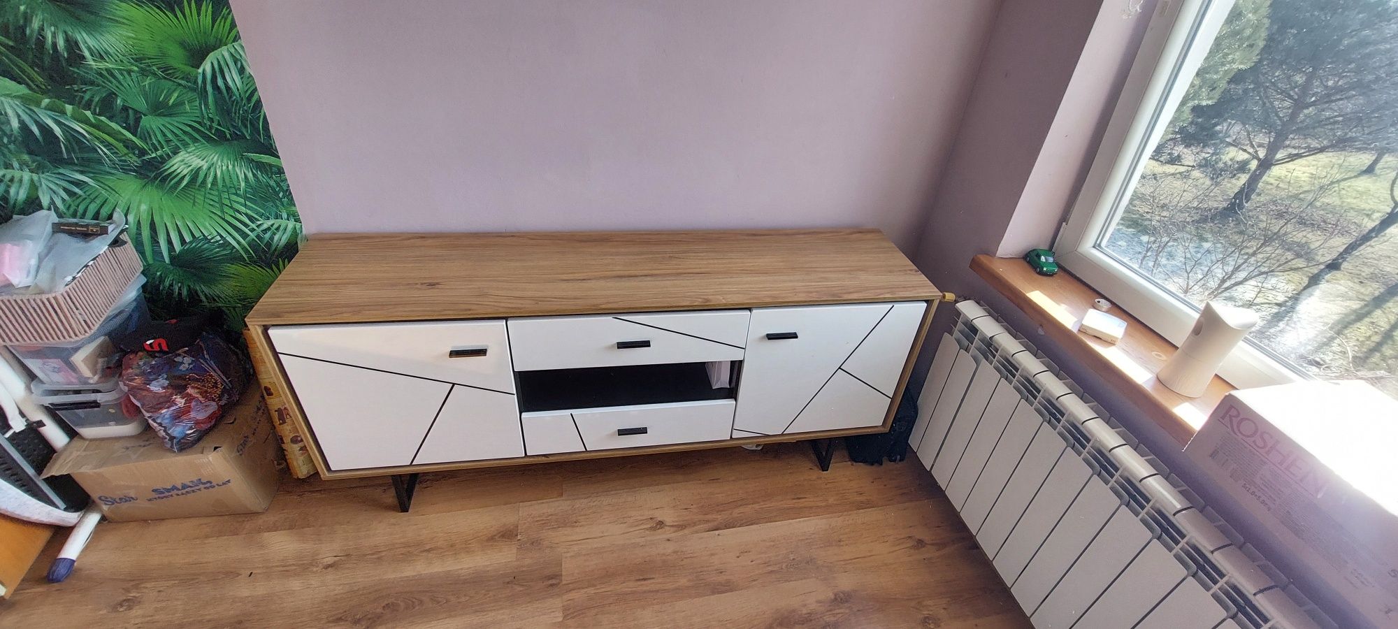 Komoda RTV  Brolo BROK01 Dąb Catania/Czarna Perła/Biała BRW