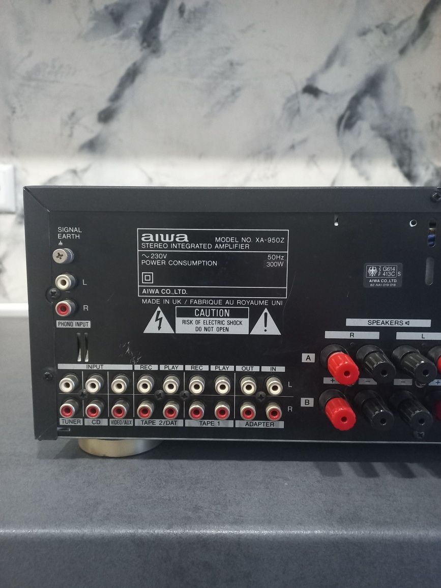Продам підсилювач aiwa 950