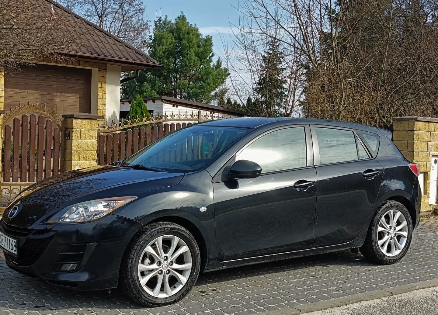 Mazda 3 1.6 Exclusive +