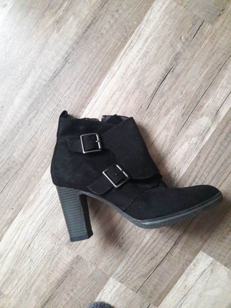 botki buty 39 Oliver czarne nowe