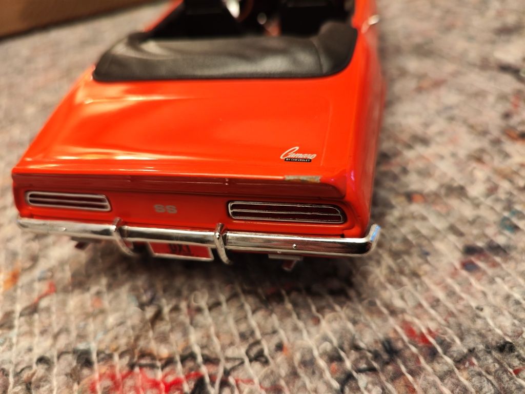 Chevrolet Camaro SS 1989 Ertl 1:18