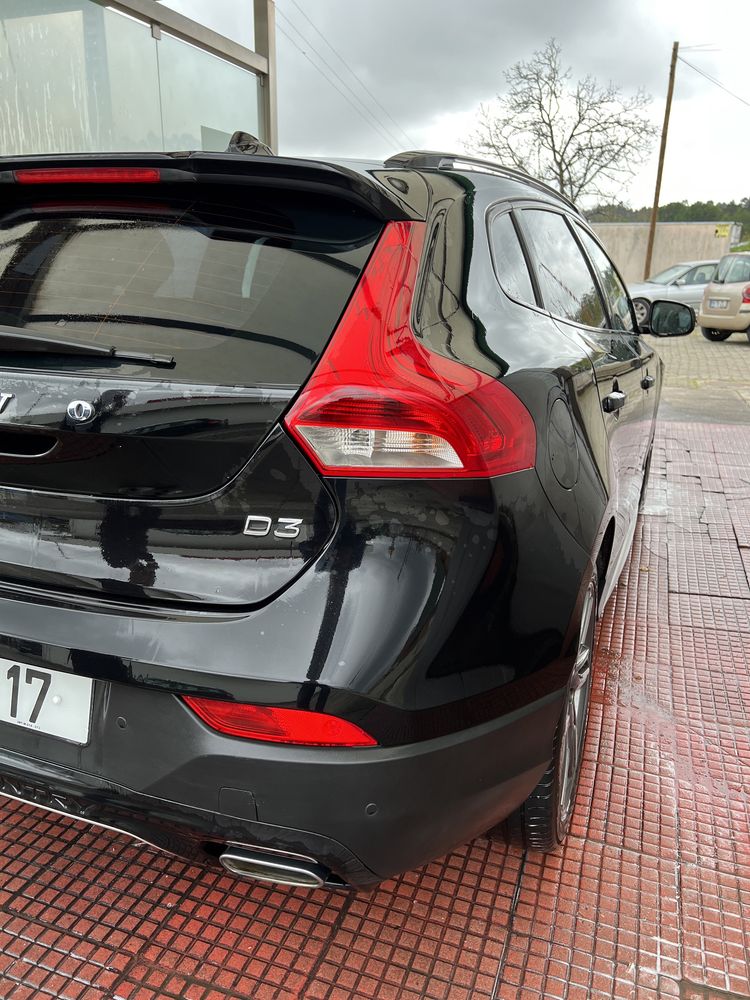 Volvo V40 Cross Country D3