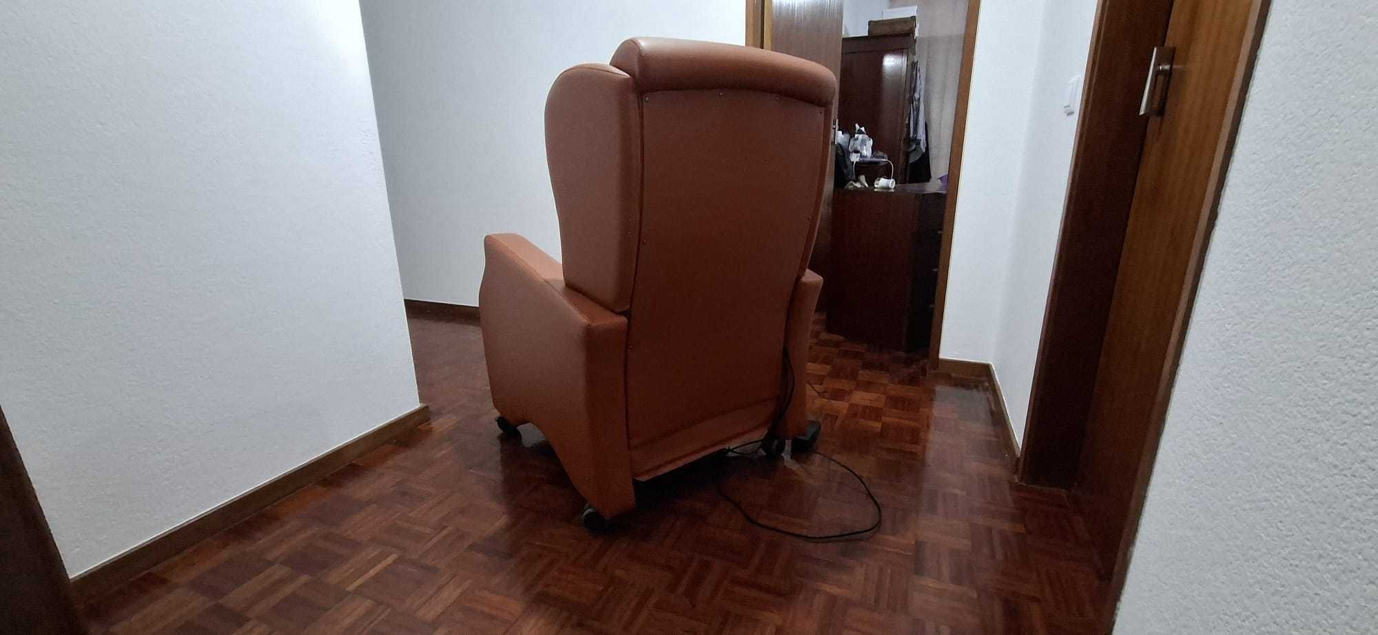 Cadeirão reclinável