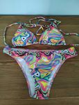 wielokolorowe bikini