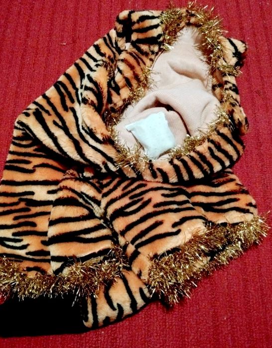 Тигр костюм тигриська ричить