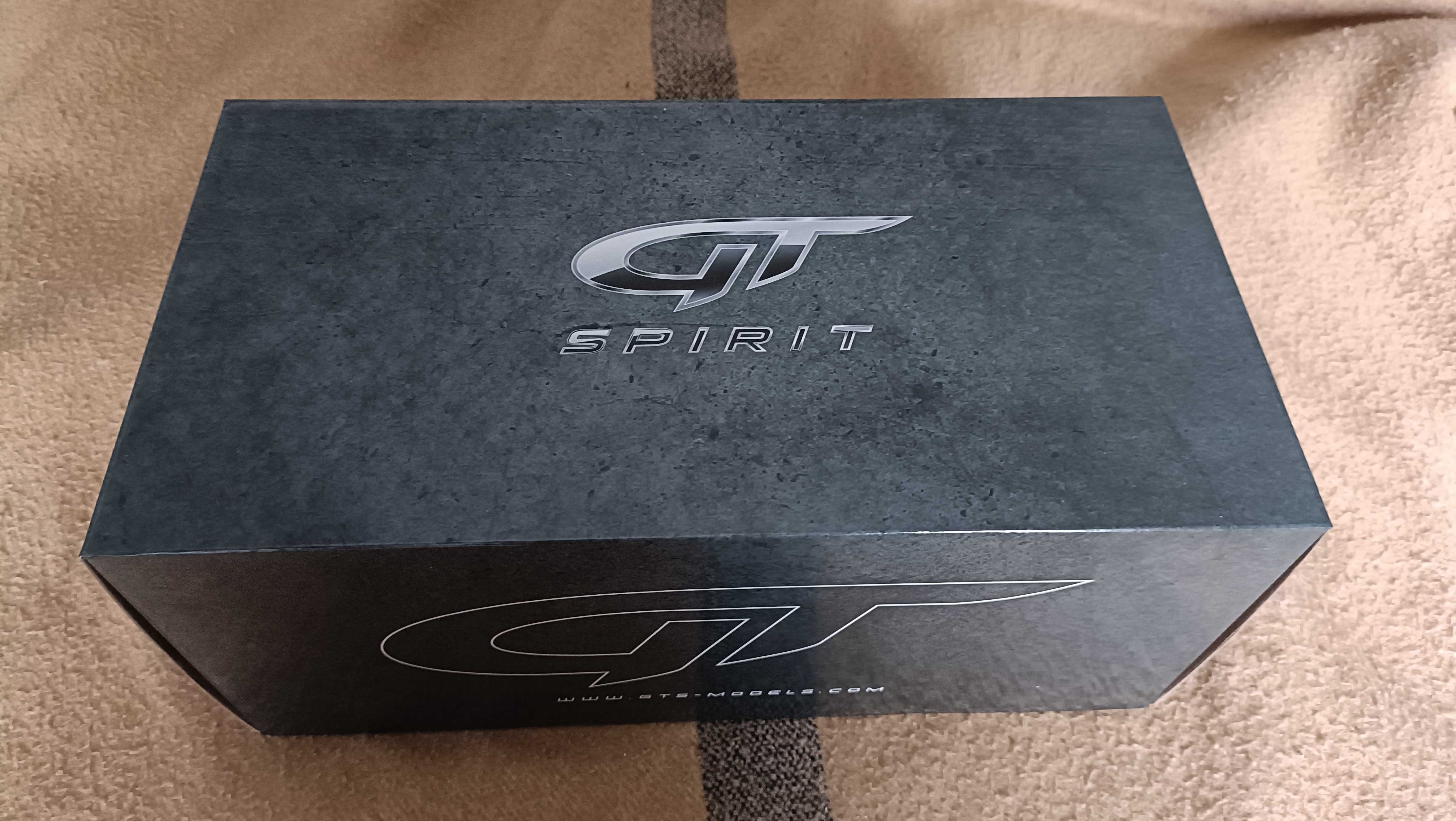 Porsche RWB Ducktail + 1/18 + Novo + GT Spirit + Portes Gratis