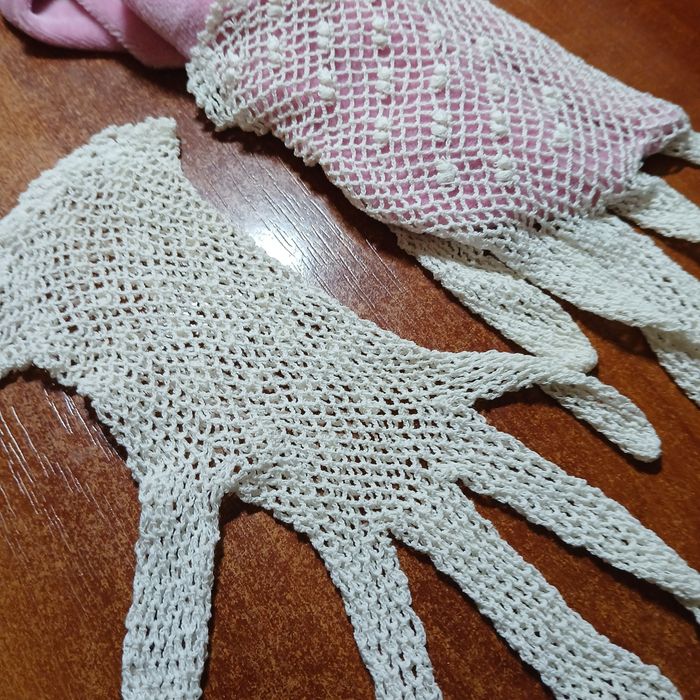 2 pary rękawiczek ażurowych