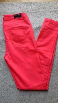 Spodnie czerwone jeansy dżinsy Vero Moda 36