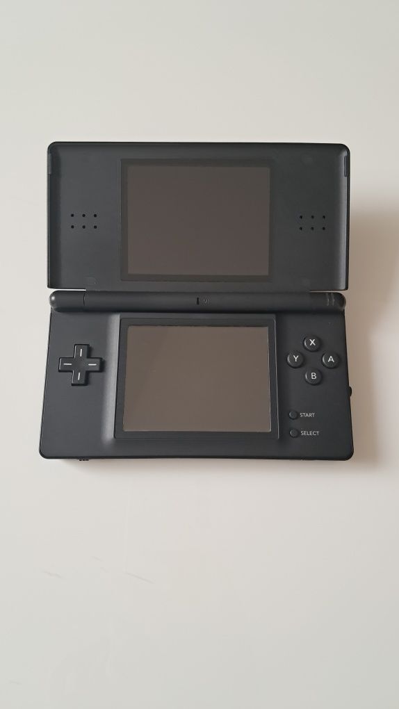 DS lite czarny bez ładowarki