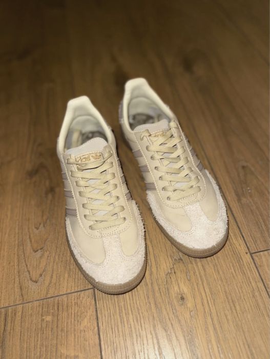 Adidas Spezial.